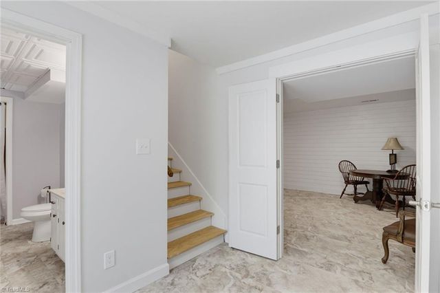 370 Tamworth Drive, Clemmons, NC 27012