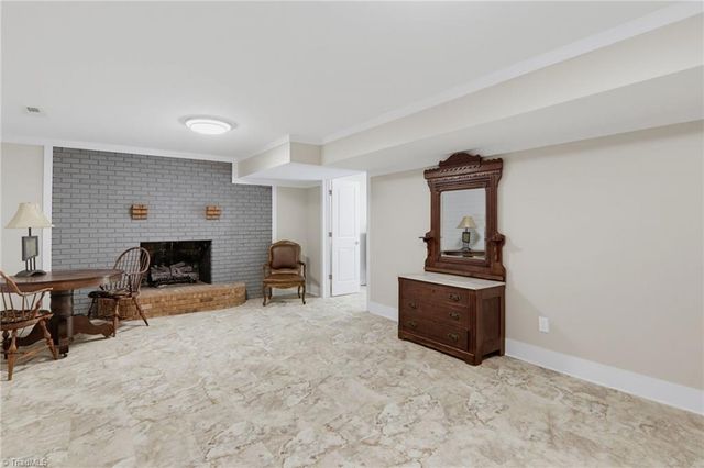 370 Tamworth Drive, Clemmons, NC 27012