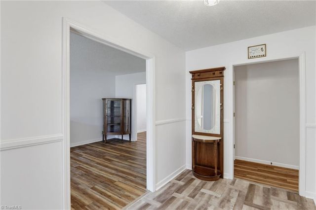370 Tamworth Drive, Clemmons, NC 27012