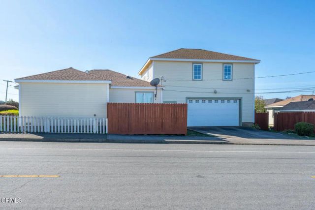 201 S Corry Street, Fort Bragg, CA 95437