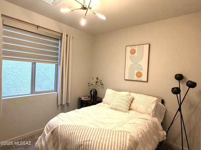 7403 W Barrel Racer Road, Tucson, AZ 85743