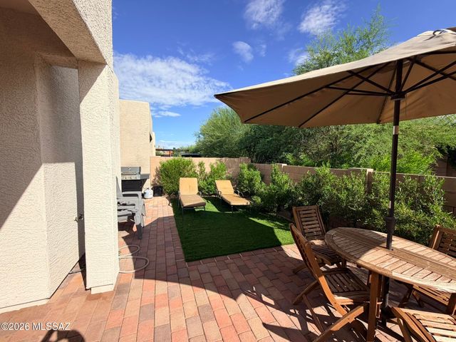 7403 W Barrel Racer Road, Tucson, AZ 85743