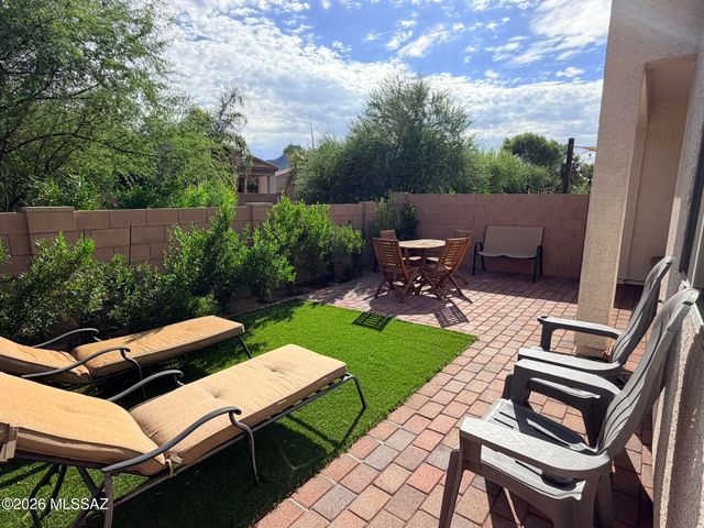 7403 W Barrel Racer Road, Tucson, AZ 85743