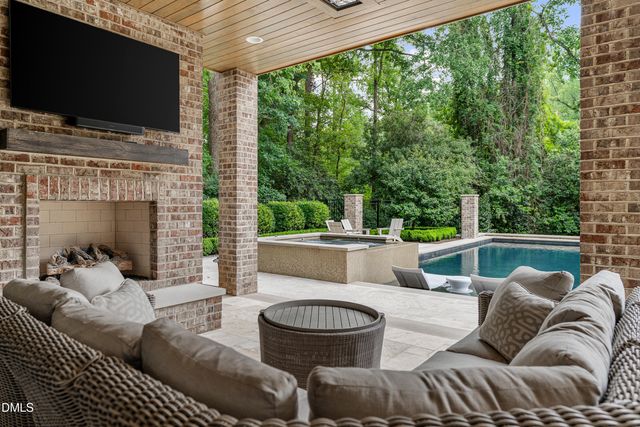 1716 Nottingham Road, Raleigh, NC 27607