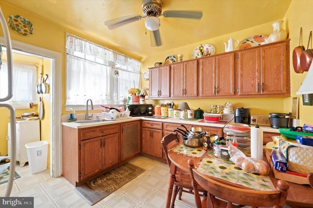 1835 72ND AVE, Philadelphia, PA 19126