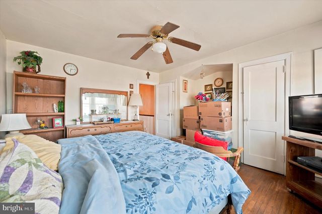 1835 72ND AVE, Philadelphia, PA 19126