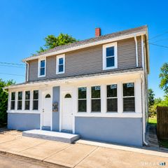 25 Myrtle Street, West Haven, CT 06516