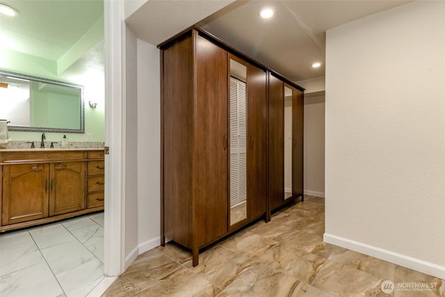 98 31st Avenue, Milton, WA 98354