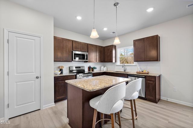 134 Gray Pine Way, Sanford, NC 27332