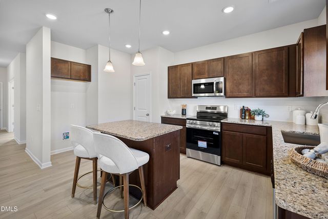 134 Gray Pine Way, Sanford, NC 27332