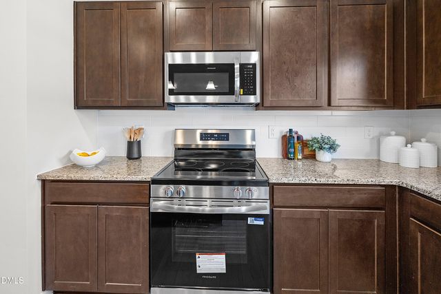 134 Gray Pine Way, Sanford, NC 27332