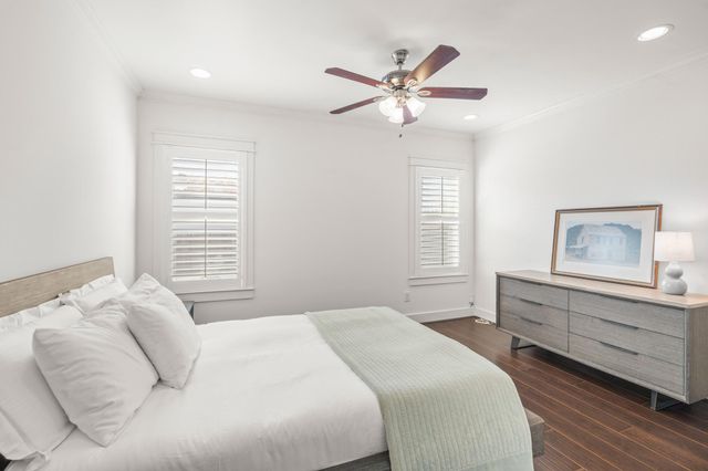 1311 Walton Street, Houston, TX 77009