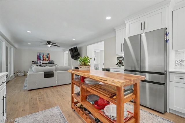 10385 King Coe Lane, Strongsville, OH 44149