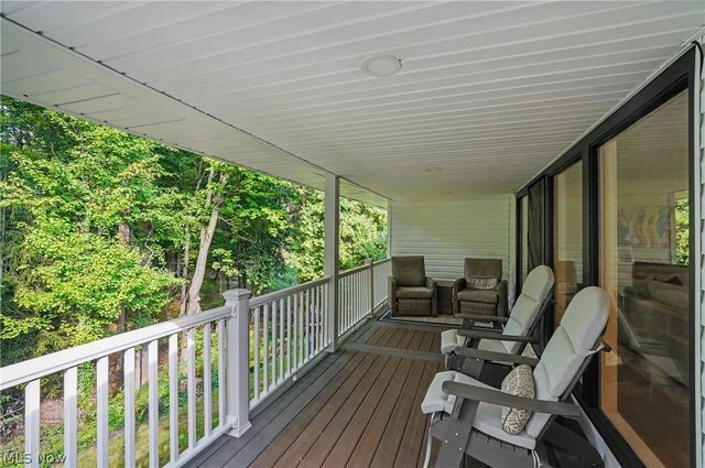 10385 King Coe Lane, Strongsville, OH 44149