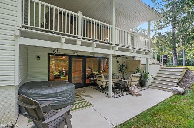 10385 King Coe Lane, Strongsville, OH 44149