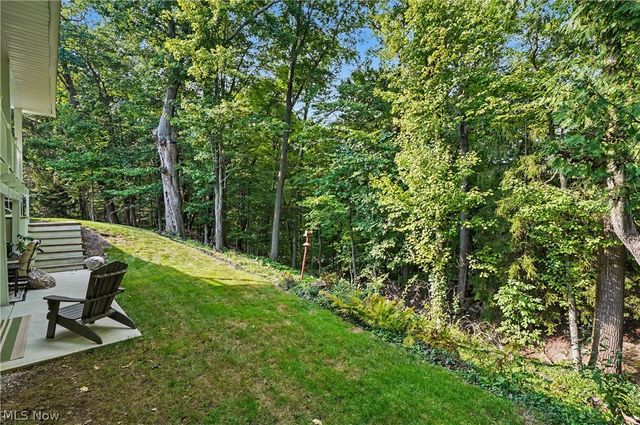 10385 King Coe Lane, Strongsville, OH 44149