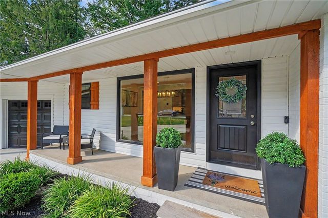 10385 King Coe Lane, Strongsville, OH 44149