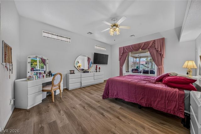 2421 South Yakima Avenue, Pahrump, NV 89048