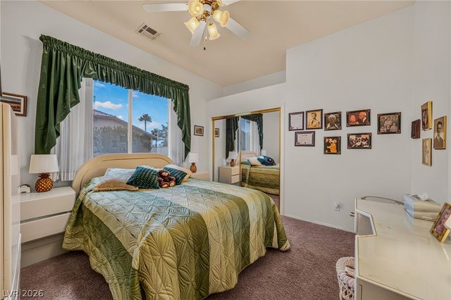 2421 South Yakima Avenue, Pahrump, NV 89048