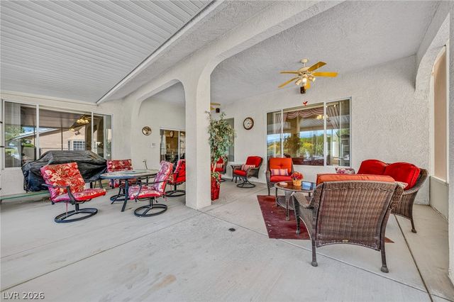 2421 South Yakima Avenue, Pahrump, NV 89048