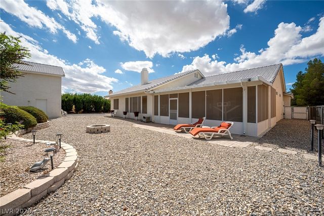 2421 South Yakima Avenue, Pahrump, NV 89048