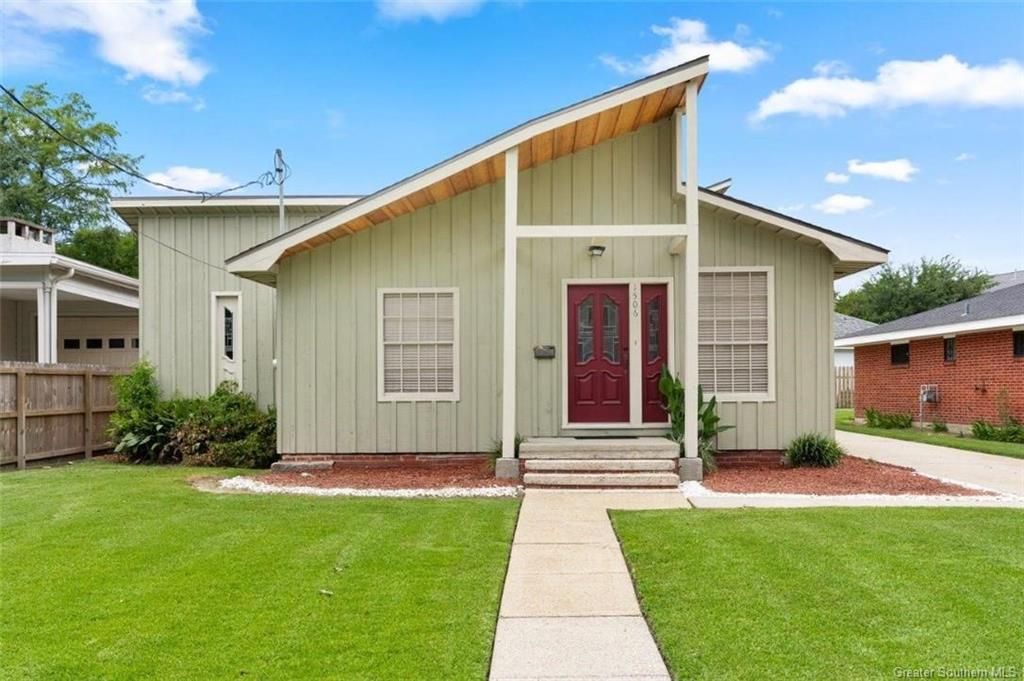 1506 Watkins Street, Lake Charles, LA 70601
