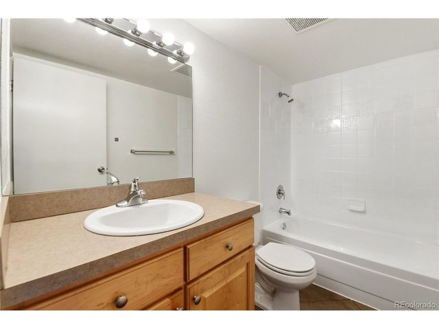 601 W 11th Ave 504, Denver, CO 80204
