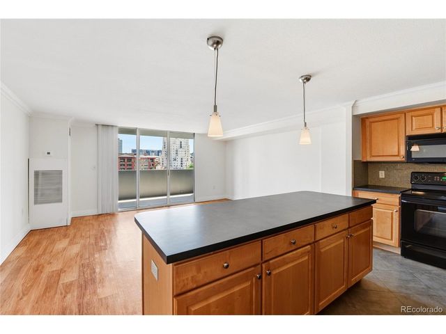 601 W 11th Ave 504, Denver, CO 80204