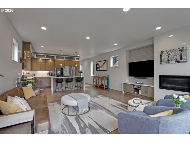 3121 Se 6TH Ave, Portland, OR 97202