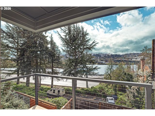 3121 Se 6TH Ave, Portland, OR 97202