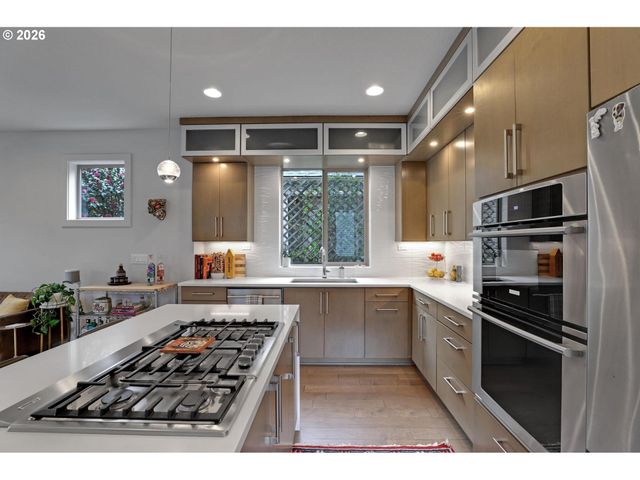 3121 Se 6TH Ave, Portland, OR 97202