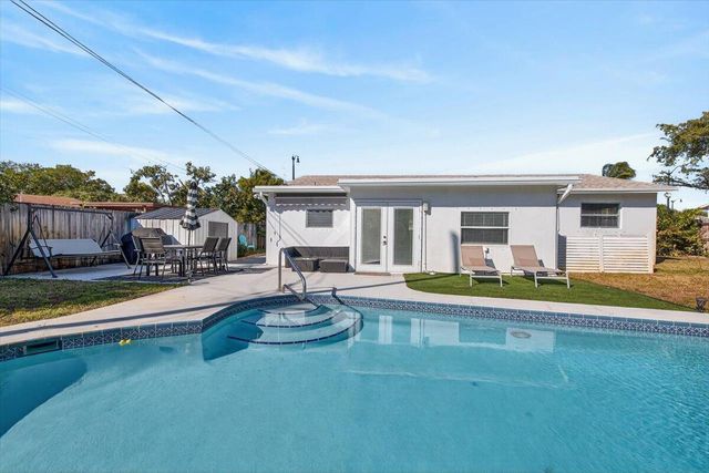 110 NE 30th Street, Pompano Beach, FL 33064