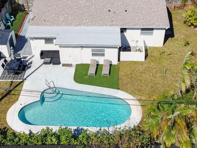 110 NE 30th Street, Pompano Beach, FL 33064