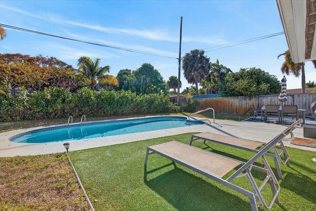 110 NE 30th Street, Pompano Beach, FL 33064