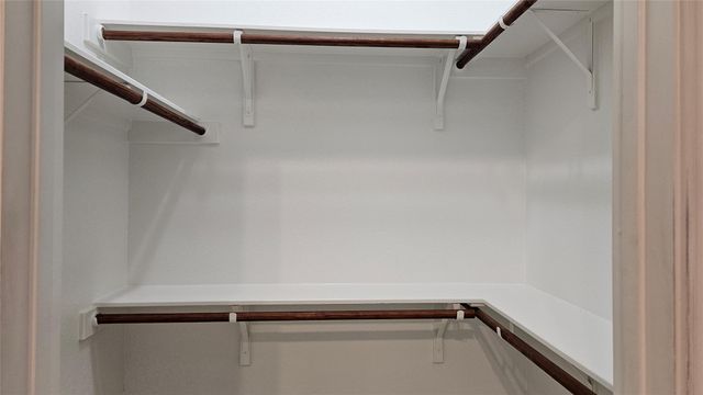 124 S Kanaio DR, Bastrop, TX 78602