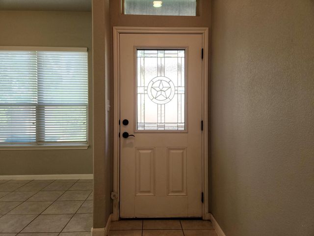 124 S Kanaio DR, Bastrop, TX 78602