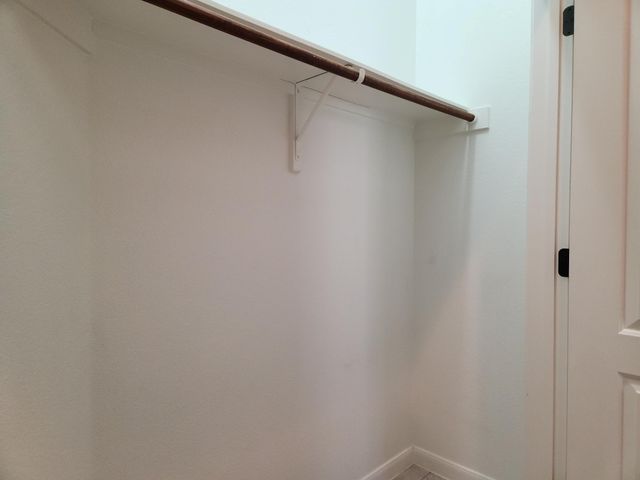 124 S Kanaio DR, Bastrop, TX 78602