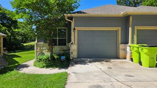 124 S Kanaio DR, Bastrop, TX 78602