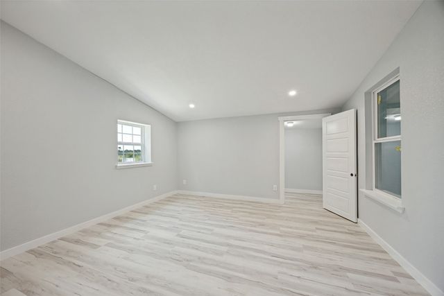 7186 State Highway 24, Commerce, TX 75428