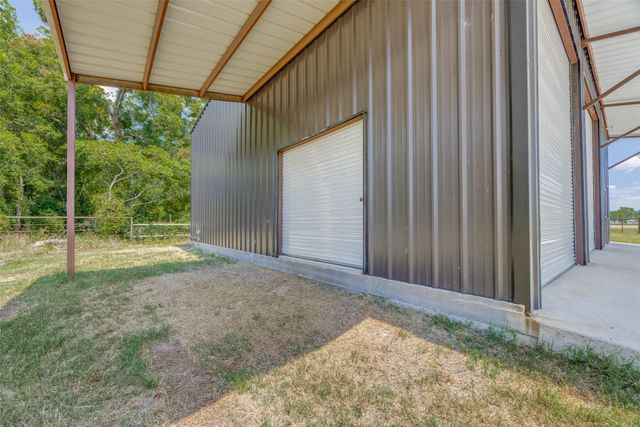 7186 State Highway 24, Commerce, TX 75428
