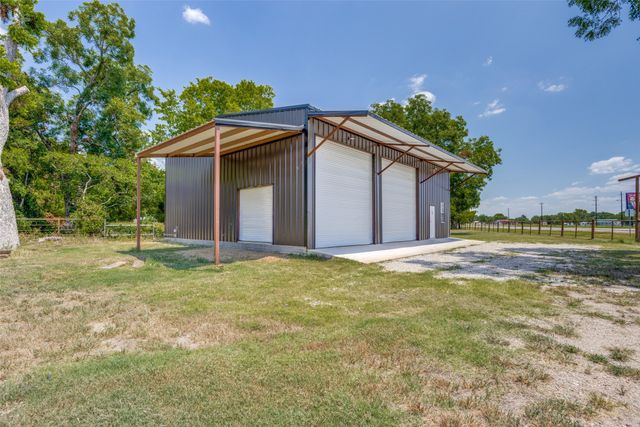 7186 State Highway 24, Commerce, TX 75428