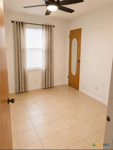2706 Phyllis Drive, Copperas Cove, TX 76522