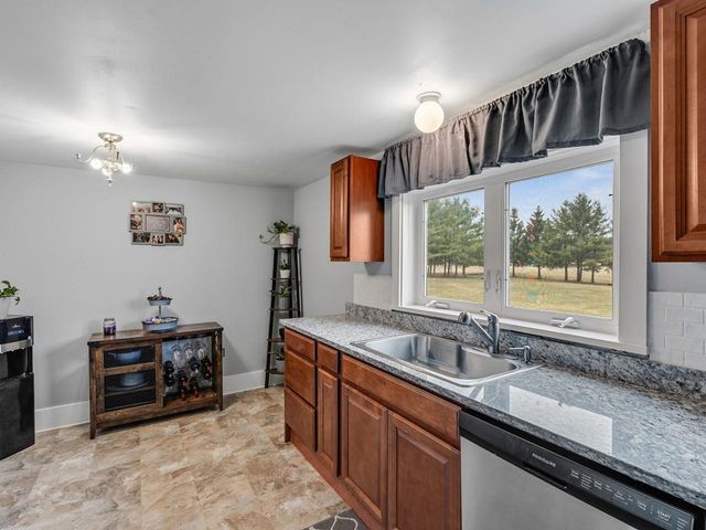 2490 Crown Point Road, Bridport, VT 05734