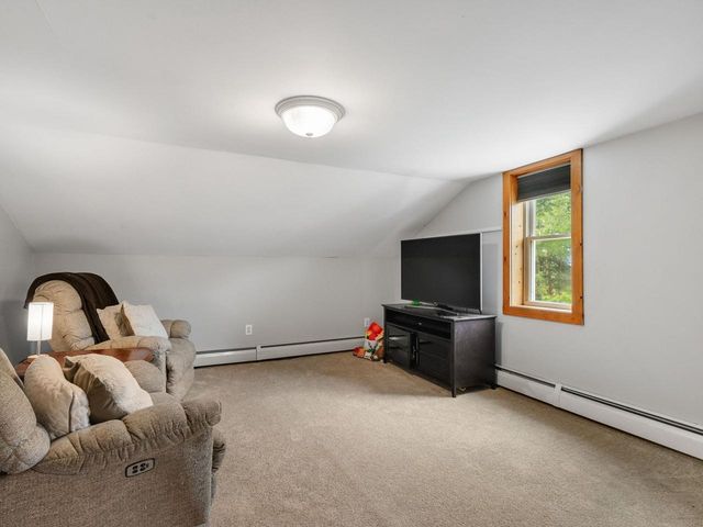 2490 Crown Point Road, Bridport, VT 05734