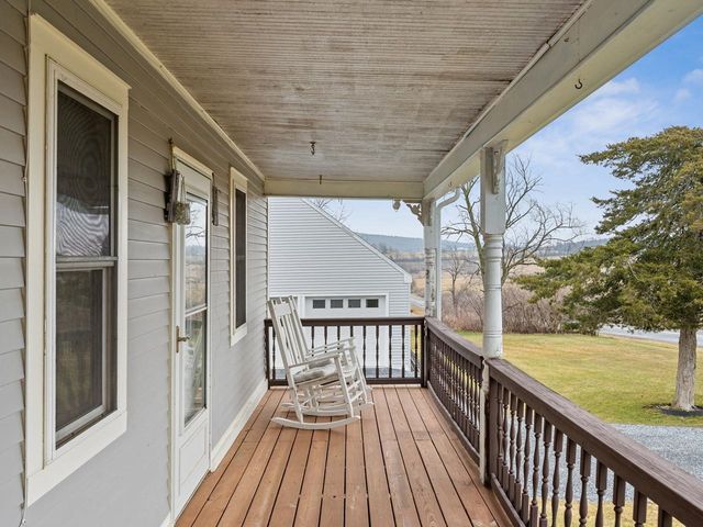 2490 Crown Point Road, Bridport, VT 05734