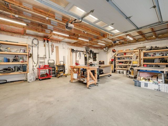 2490 Crown Point Road, Bridport, VT 05734