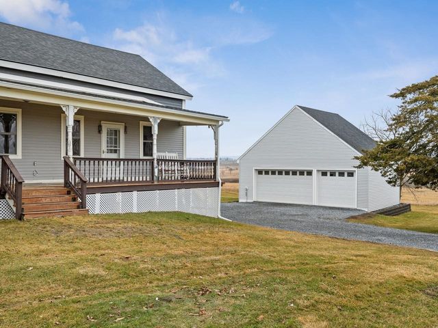 2490 Crown Point Road, Bridport, VT 05734