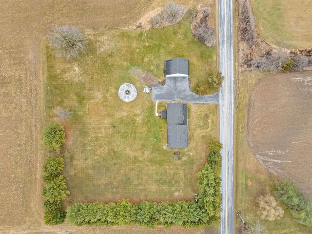 2490 Crown Point Road, Bridport, VT 05734