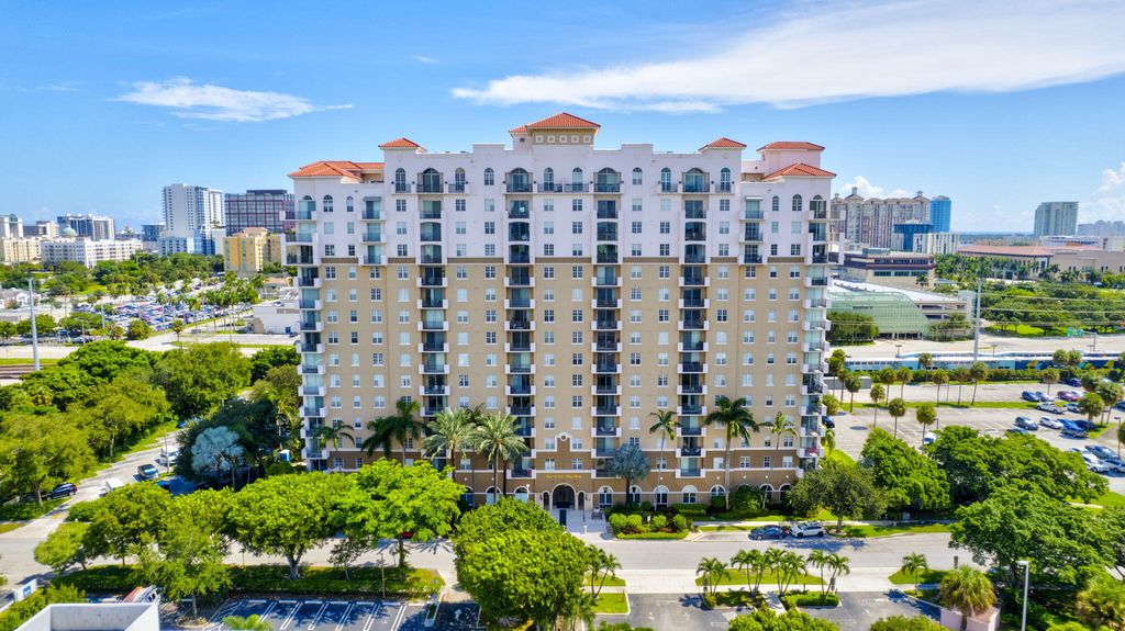 616 Clearwater Park Road Lp06, West Palm Beach, FL 33401