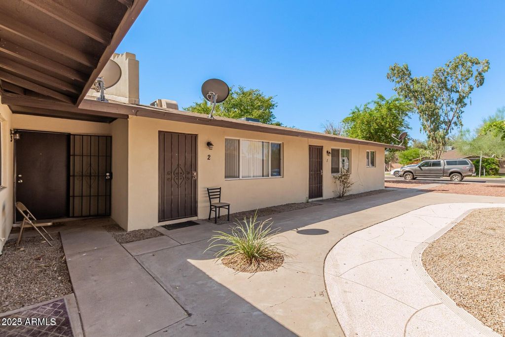 2235 N 28th Street 2, Phoenix, AZ 85008